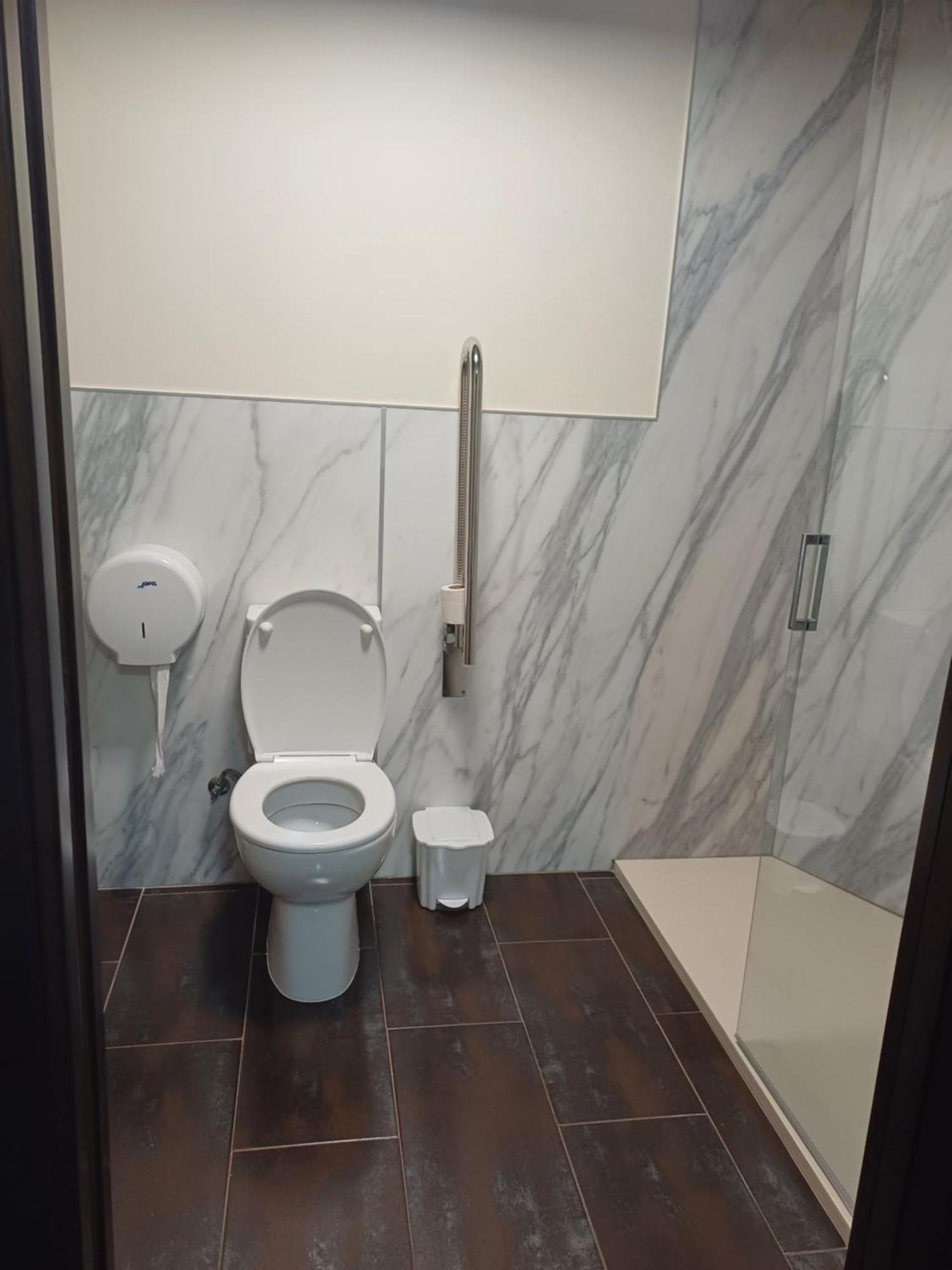 O Cabanel Albergue-Bar Villastose Dış mekan fotoğraf