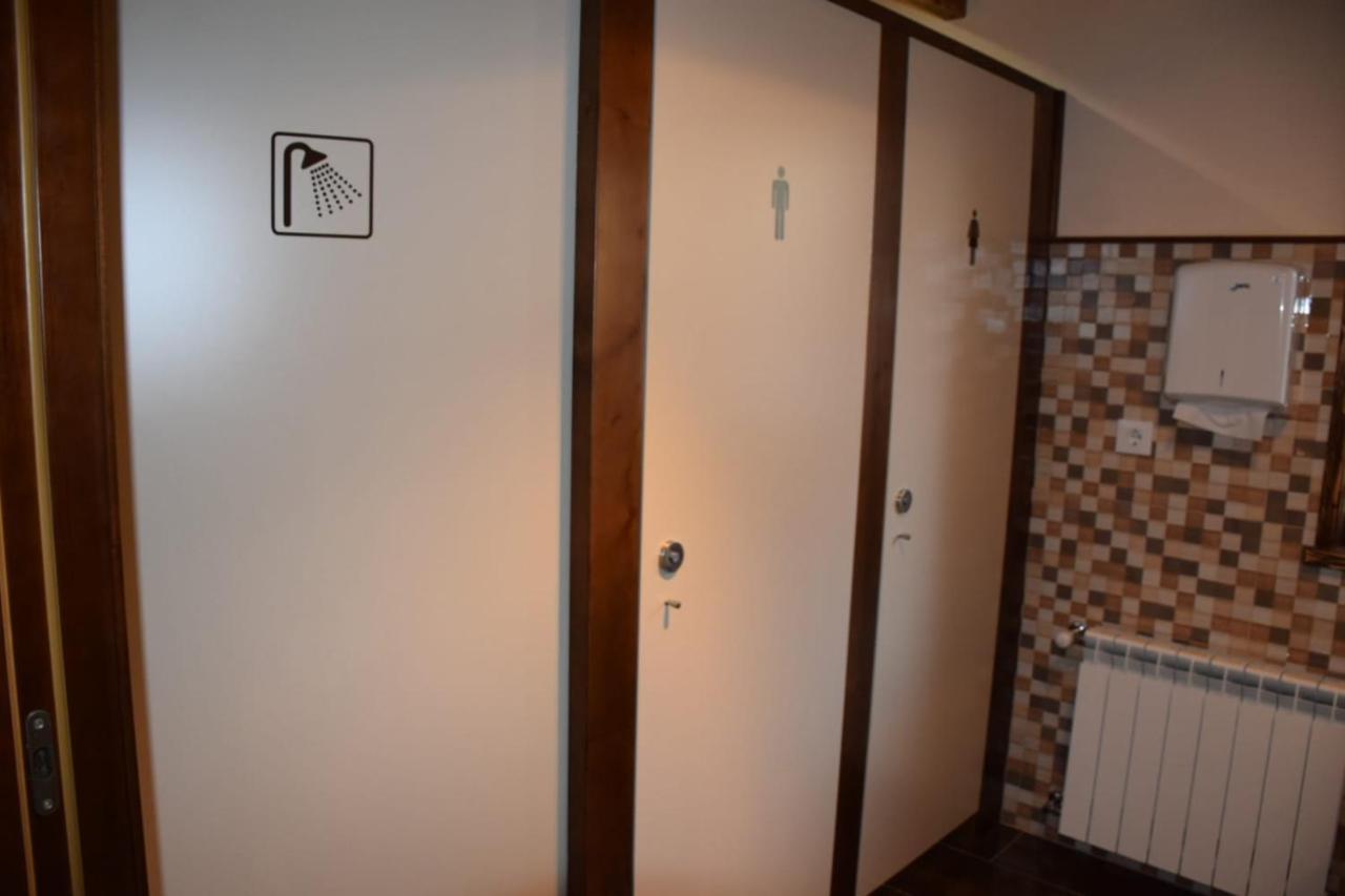 O Cabanel Albergue-Bar Villastose Dış mekan fotoğraf
