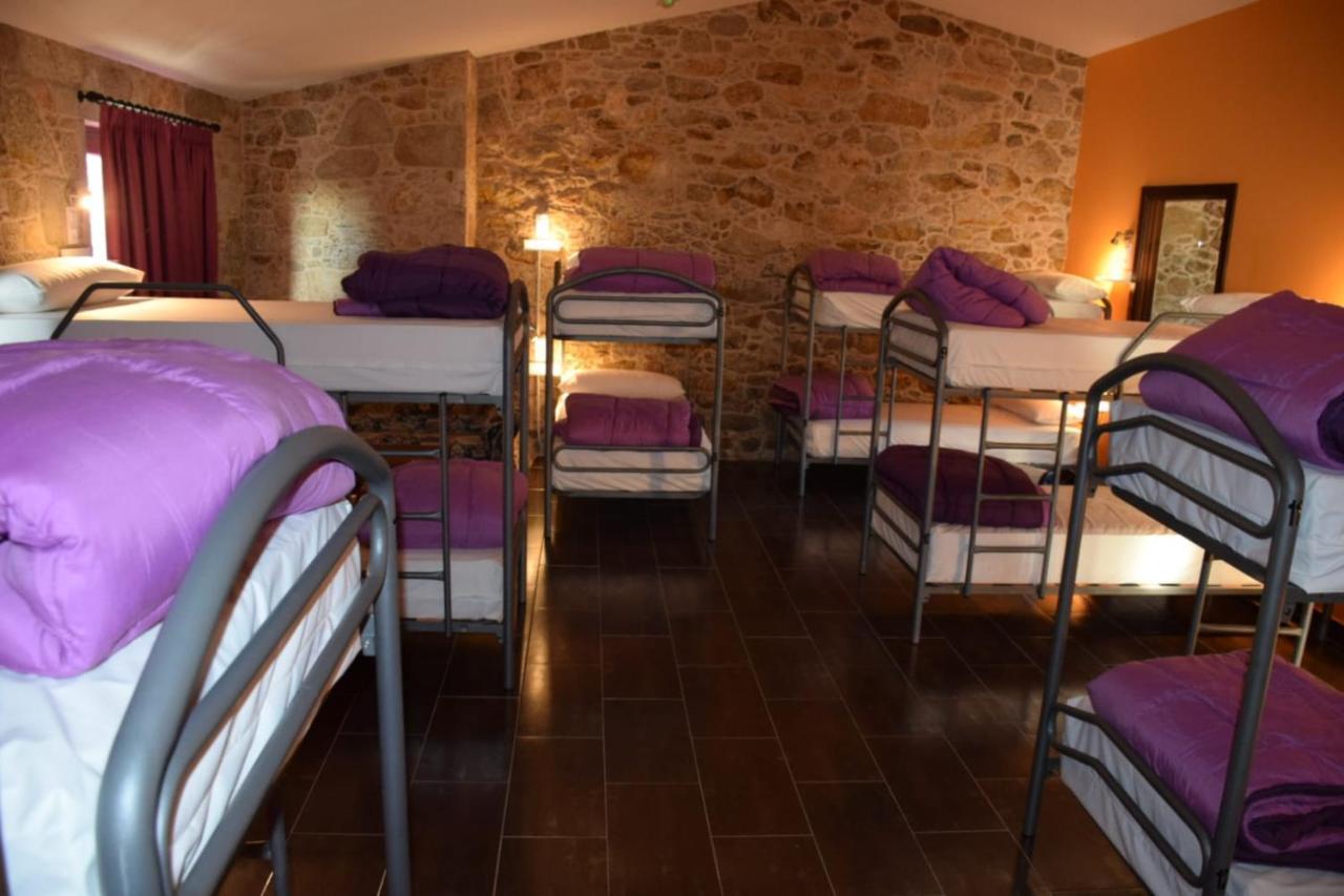 O Cabanel Albergue-Bar Villastose Dış mekan fotoğraf